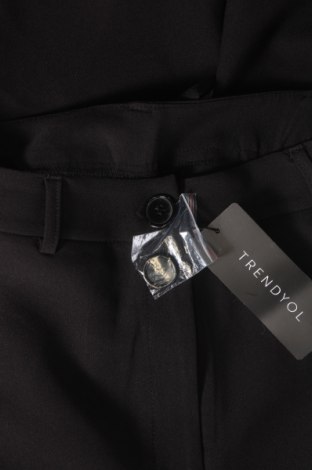 Дамски панталон Trendyol, Размер S, Цвят Черен, Цена 21,39 лв.