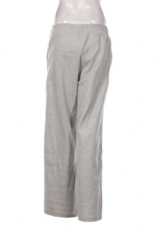 Дамски панталон Trendyol, Размер S, Цвят Сив, Цена 20,46 лв.