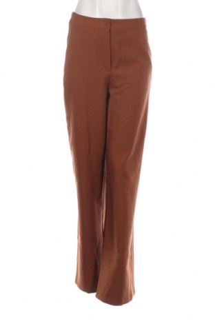 Дамски панталон Trendyol, Размер S, Цвят Кафяв, Цена 20,46 лв.