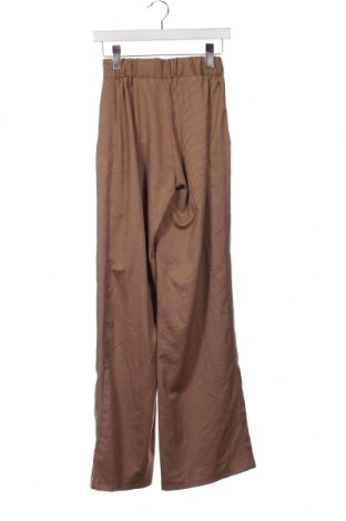 Дамски панталон Trendyol, Размер XS, Цвят Кафяв, Цена 22,14 лв.