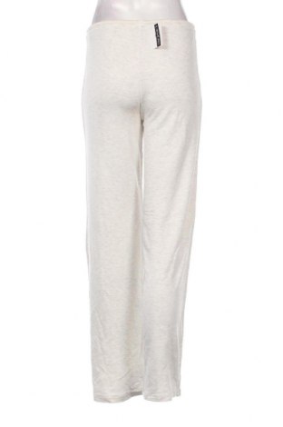 Дамски панталон Undiz, Размер M, Цвят Екрю, Цена 17,67 лв.