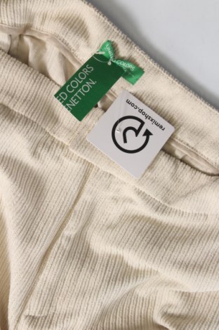 Damskie spodnie United Colors Of Benetton, Rozmiar L, Kolor Biały, Cena 37,18 zł