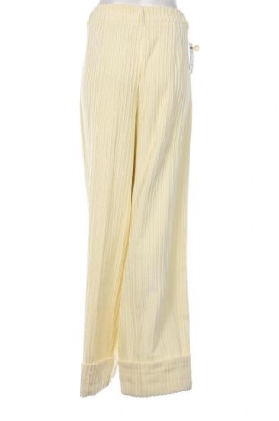 Γυναικείο παντελόνι United Colors Of Benetton, Μέγεθος XL, Χρώμα Κίτρινο, Τιμή 9,59 €