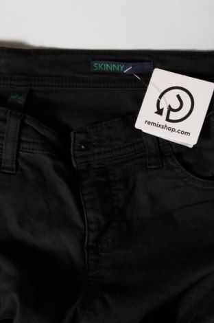 Дамски панталон United Colors Of Benetton, Размер L, Цвят Черен, Цена 12,30 лв.