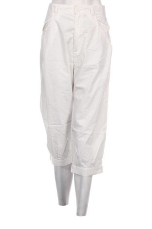Γυναικείο παντελόνι United Colors Of Benetton, Μέγεθος L, Χρώμα Λευκό, Τιμή 11,76 €
