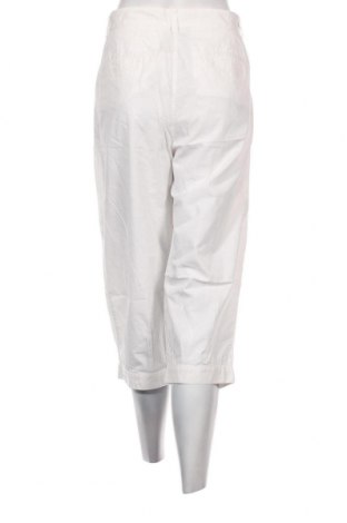 Pantaloni de femei United Colors Of Benetton, Mărime L, Culoare Alb, Preț 56,55 Lei