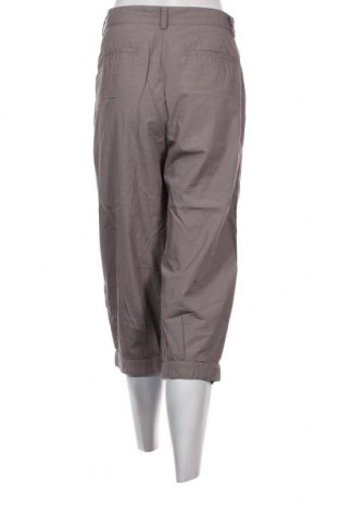 Дамски панталон United Colors Of Benetton, Размер L, Цвят Сив, Цена 41,06 лв.