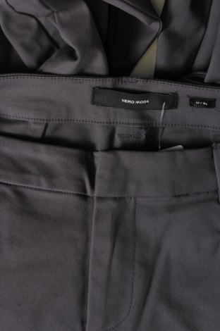 Дамски панталон Vero Moda, Размер M, Цвят Сив, Цена 14,78 лв.