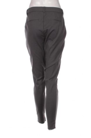 Дамски панталон Vero Moda, Размер M, Цвят Сив, Цена 14,78 лв.