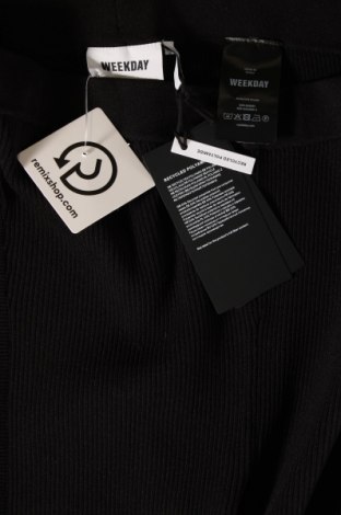 Dámske nohavice Weekday, Veľkosť M, Farba Čierna, Cena  15,34 €