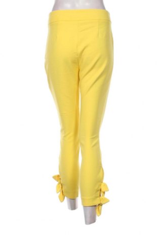 Дамски панталон Zara, Размер S, Цвят Жълт, Цена 16,42 лв.