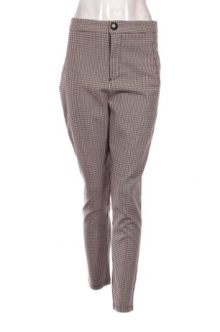 Дамски панталон Zara, Размер XL, Цвят Многоцветен, Цена 10,80 лв.