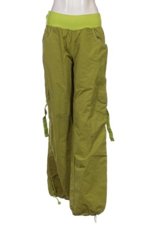 Pantaloni de femei Zumba, Mărime M, Culoare Verde, Preț 51,25 Lei