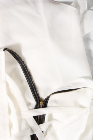 Γυναικείο αμάνικο μπλουζάκι, Μέγεθος M, Χρώμα Λευκό, Τιμή 1,66 €