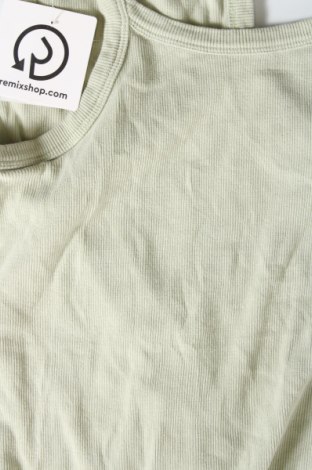 Tricou de damă, Mărime S, Culoare Verde, Preț 14,66 Lei