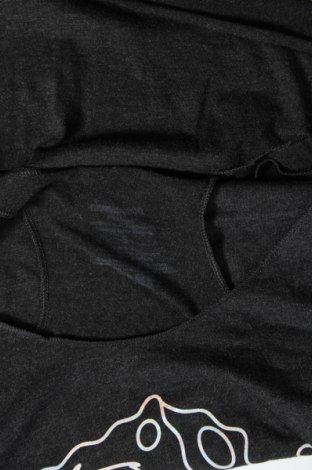Γυναικείο αμάνικο μπλουζάκι, Μέγεθος S, Χρώμα Γκρί, Τιμή 6,67 €