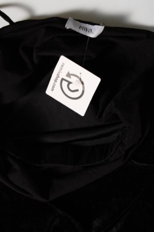Γυναικείο αμάνικο μπλουζάκι Envii, Μέγεθος M, Χρώμα Μαύρο, Τιμή 8,66 €