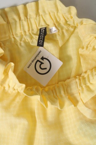 Damentop H&M Divided, Größe XS, Farbe Gelb, Preis 2,99 €