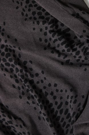 Pulover de femei, Mărime M, Culoare Gri, Preț 22,93 Lei