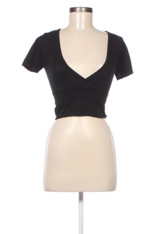 Γυναικείο πουλόβερ Bershka, Μέγεθος M, Χρώμα Μαύρο, Τιμή 7,18 €