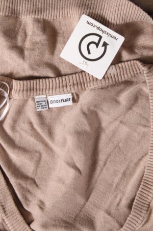 Дамски пуловер Body Flirt, Размер XL, Цвят Бежов, Цена 15,66 лв.