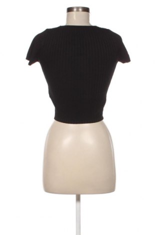 Дамски пуловер Guess, Размер S, Цвят Черен, Цена 37,47 лв.