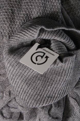 Дамски пуловер Laura Torelli, Размер L, Цвят Сив, Цена 8,40 лв.