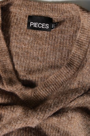 Дамски пуловер Pieces, Размер M, Цвят Бежов, Цена 9,45 лв.