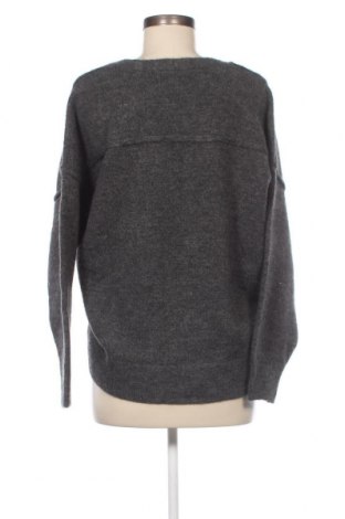 Дамски пуловер Superdry, Размер M, Цвят Сив, Цена 57,24 лв.