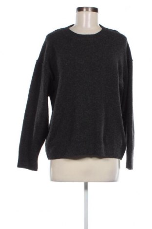 Дамски пуловер Weekday, Размер S, Цвят Сив, Цена 42,00 лв.
