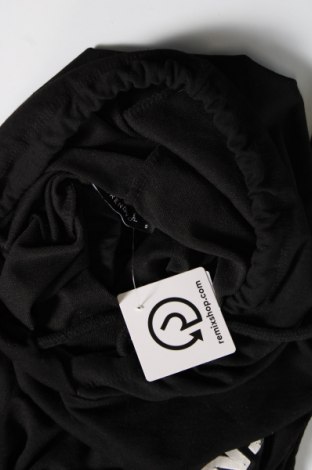 Damen Sweatshirt Trendyol, Größe S, Farbe Schwarz, Preis 11,32 €
