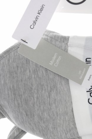 Γυναικεία εσώρουχα Calvin Klein, Μέγεθος S, Χρώμα Γκρί, Τιμή 45,88 €