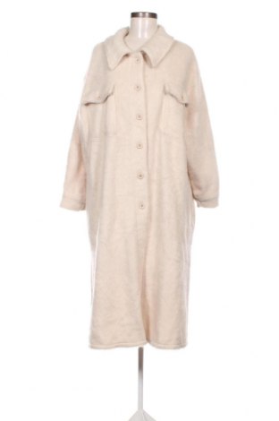 Дамско палто, Размер M, Цвят Бежов, Цена 26,75 лв.