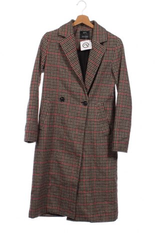 Дамско палто Bershka, Размер XS, Цвят Многоцветен, Цена 63,13 лв.