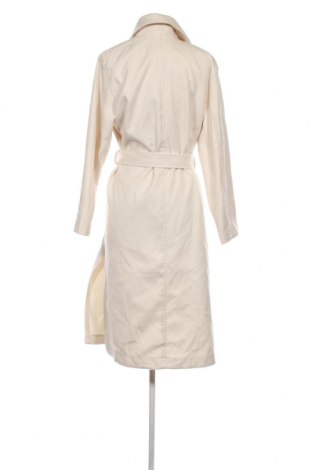 Дамско палто H&M, Размер S, Цвят Бял, Цена 23,54 лв.