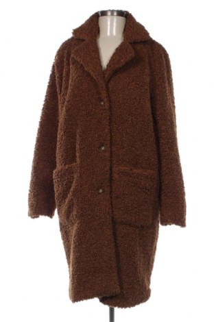 Дамско палто Kaffe, Размер M, Цвят Кафяв, Цена 44,40 лв.