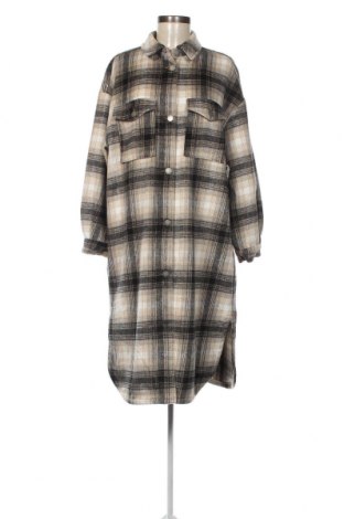 Дамско палто ONLY, Размер M, Цвят Многоцветен, Цена 21,12 лв.