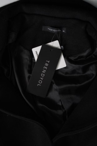 Дамско палто Trendyol, Размер XS, Цвят Черен, Цена 69,66 лв.