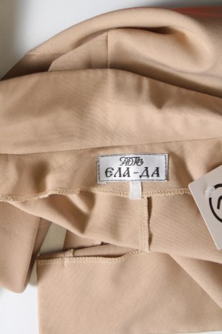 Γυναικείο σακάκι, Μέγεθος 3XL, Χρώμα  Μπέζ, Τιμή 12,83 €