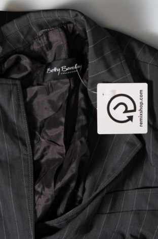 Дамско сако Betty Barclay, Размер S, Цвят Сив, Цена 63,28 лв.