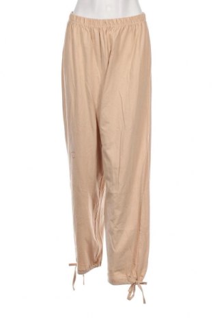 Γυναικείο αθλητικό παντελόνι, Μέγεθος XL, Χρώμα  Μπέζ, Τιμή 7,50 €