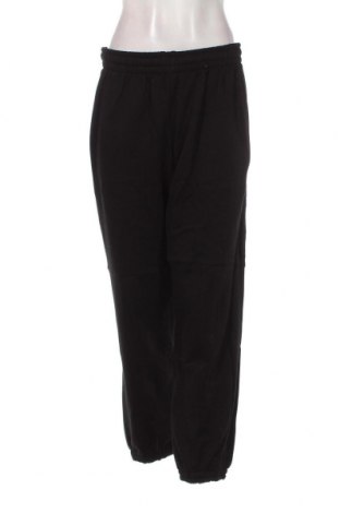 Pantaloni trening de femei Gestuz, Mărime XL, Culoare Negru, Preț 196,28 Lei