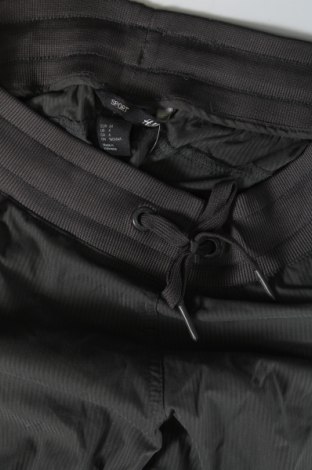 Damen Sporthose H&M Sport, Größe XS, Farbe Grau, Preis 3,03 €