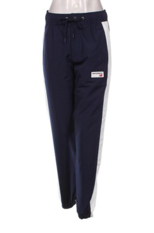 Pantaloni trening de femei New Balance, Mărime S, Culoare Albastru, Preț 174,37 Lei