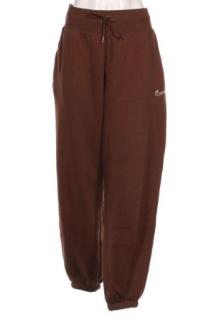 Pantaloni trening de femei Nike, Mărime L, Culoare Maro, Preț 183,55 Lei