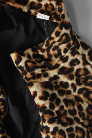 Dámská bunda , Velikost XL, Barva Vícebarevné, Cena  214,00 Kč
