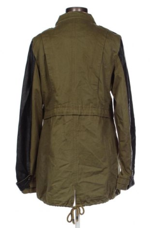 Dámska bunda , Veľkosť XL, Farba Zelená, Cena  4,63 €
