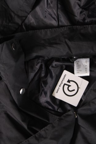 Dámska bunda , Veľkosť L, Farba Čierna, Cena  14,70 €