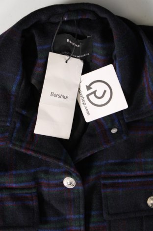 Γυναικείο μπουφάν Bershka, Μέγεθος S, Χρώμα Πολύχρωμο, Τιμή 17,07 €