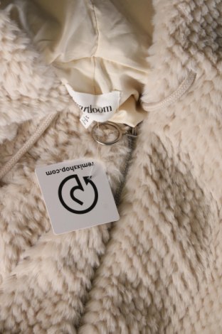 Γυναικείο μπουφάν Heartloom, Μέγεθος M, Χρώμα Εκρού, Τιμή 25,05 €